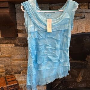 Lovely blue sleeveless top